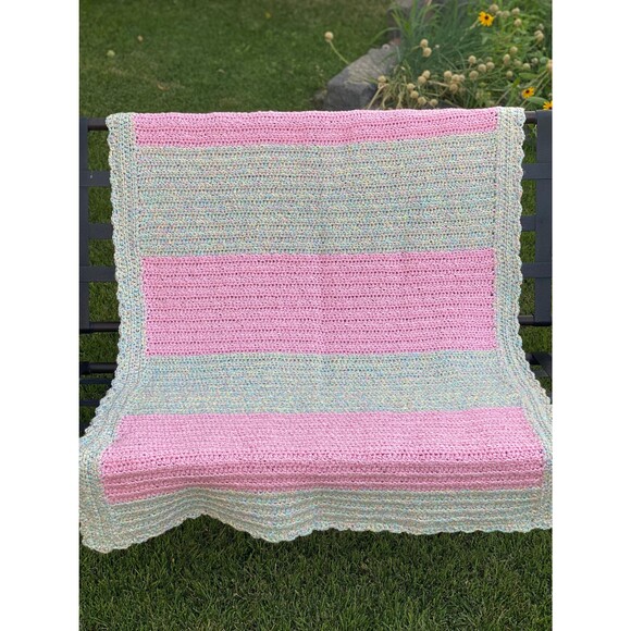Super-Soft Hand Crocheted Blanket with Homespun Acrylic Yarn - Picture 1 of 9
